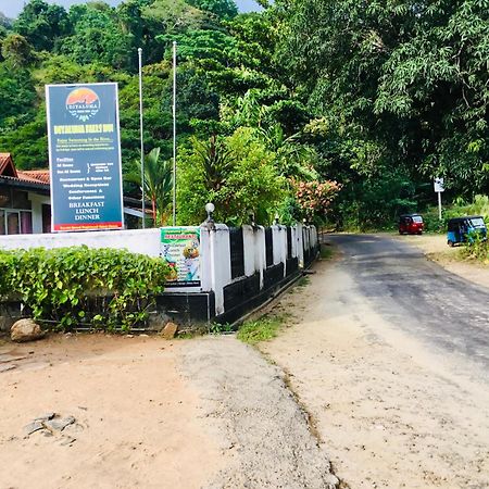 Diyaluma Falls Inn Koslanda Luaran gambar