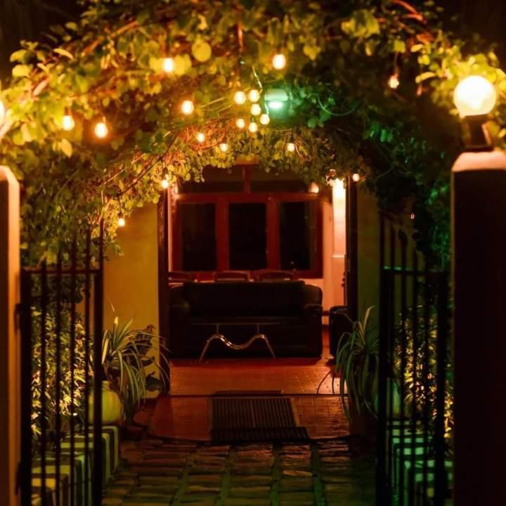 Diyaluma Falls Inn Koslanda Luaran gambar